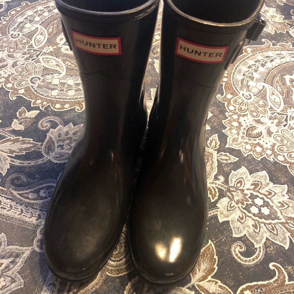 Hunter Short Gloss Black Boots